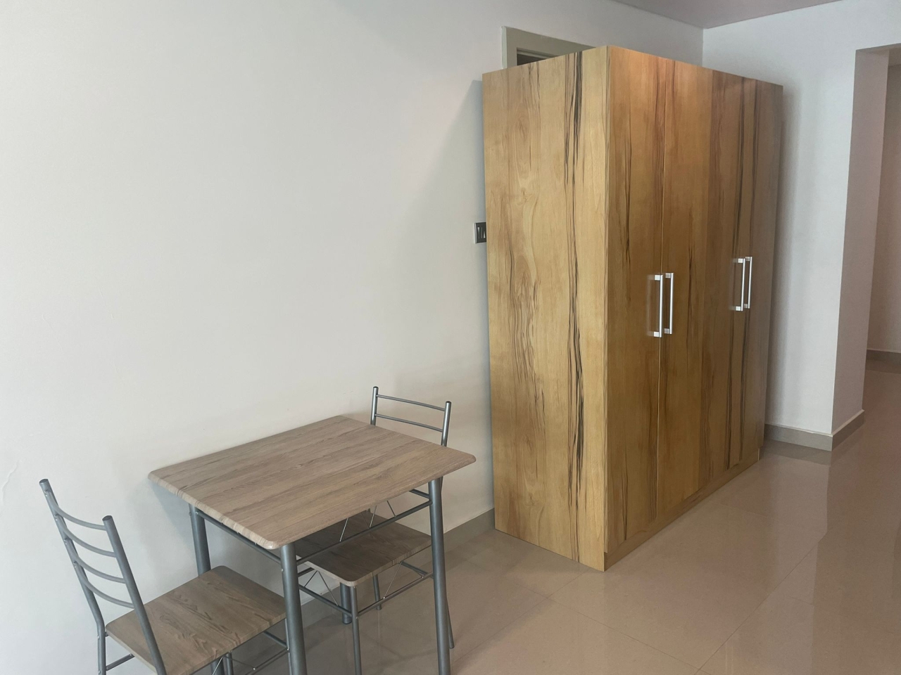 property 561 image 5